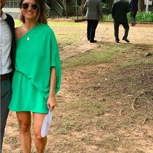 One shoulder green dress